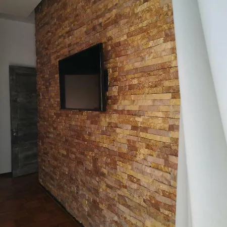 A. L. Barbinha Apartment